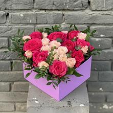 Цветочная композиция из Розы в коробке #REPLACE_PRED# Возрождение