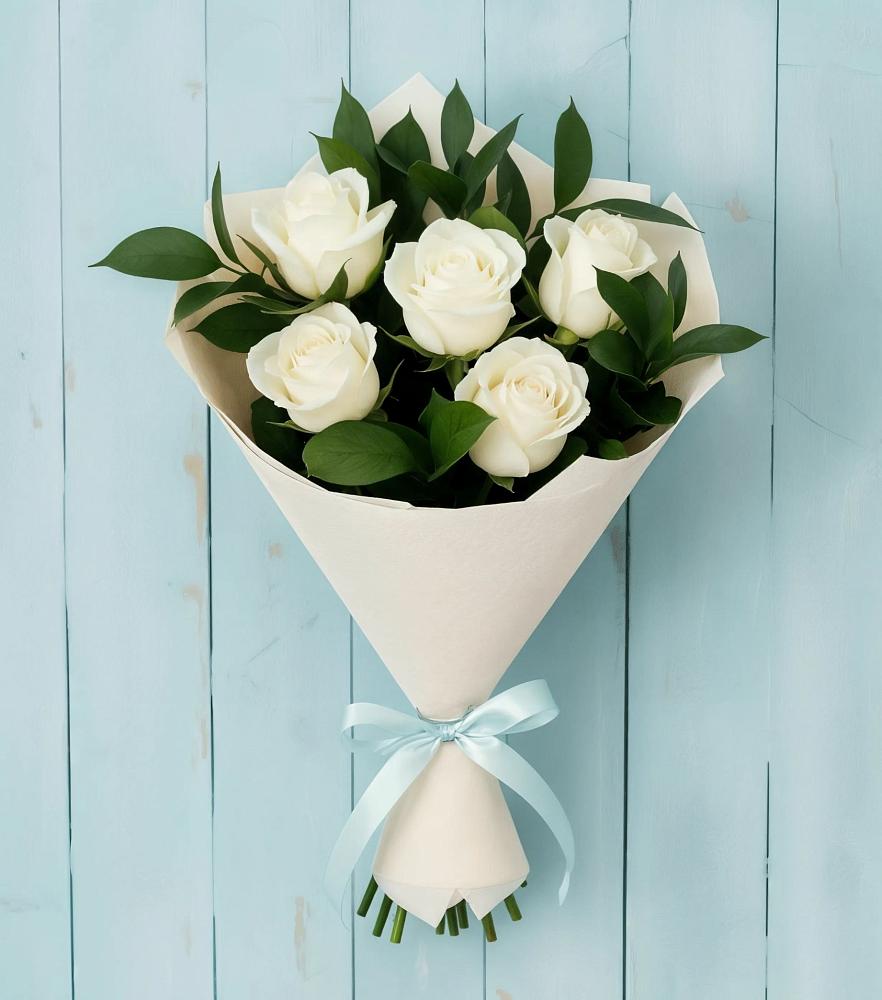 Букет цветов из: Розы в Возрождение