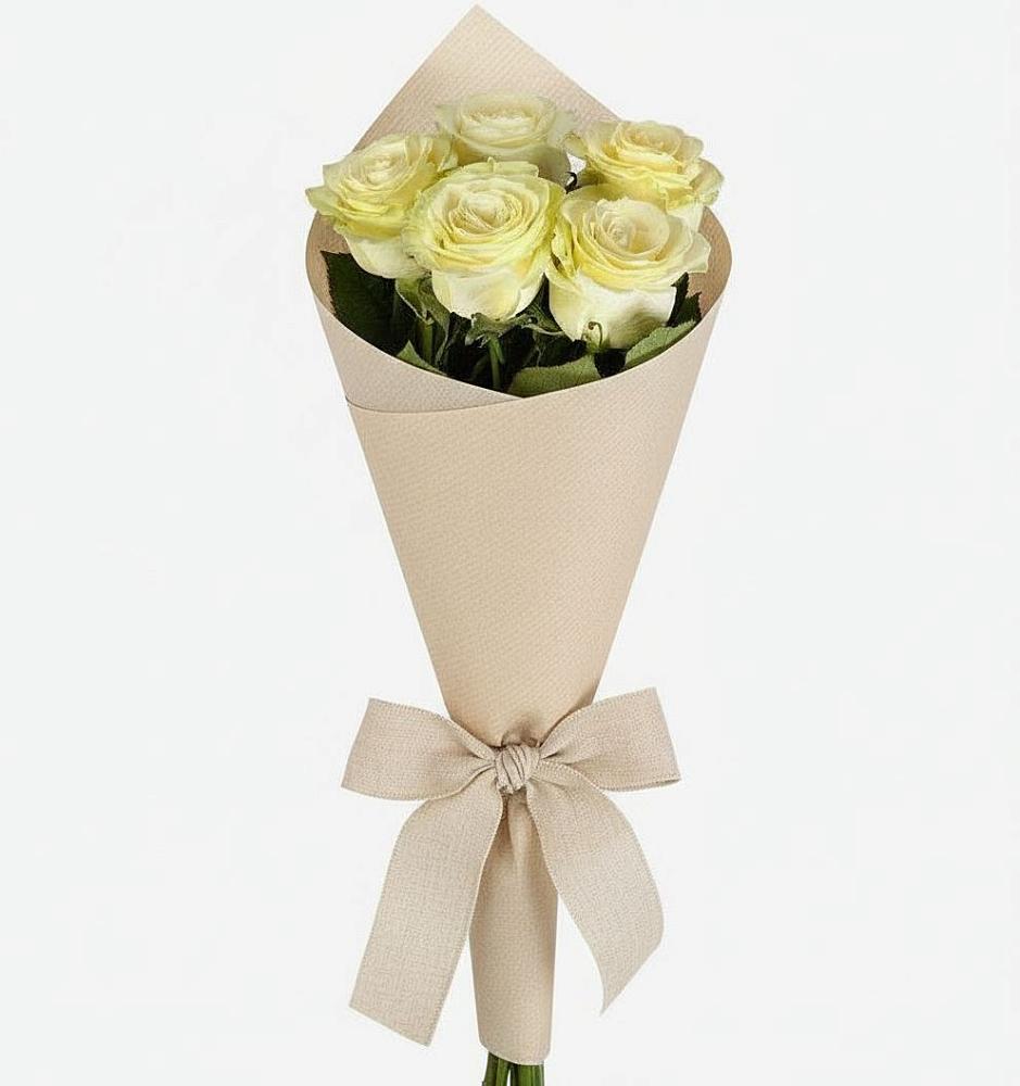 Букет цветов из: Розы в Возрождение