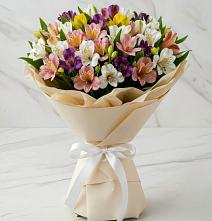 Букет цветов из:  Альстромерии #REPLACE_PRED# Возрождение