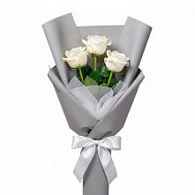 Букет 3 белые розы #REPLACE_PRED# Возрождение