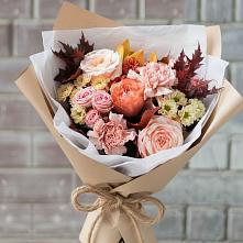 Букет цветов из:  Гвоздики, Хризантемы и Розы в Возрождение