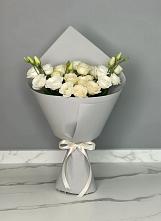 Букет цветов из:  Розы и Лизиантусы #REPLACE_PRED# Возрождение